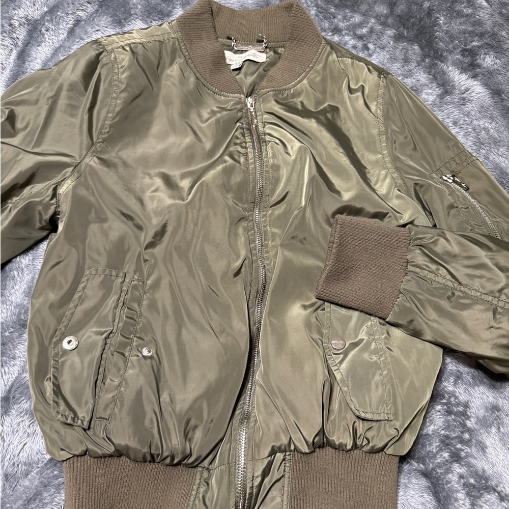 Bomber jacket